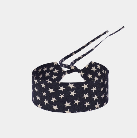 Black silk choker with white star print