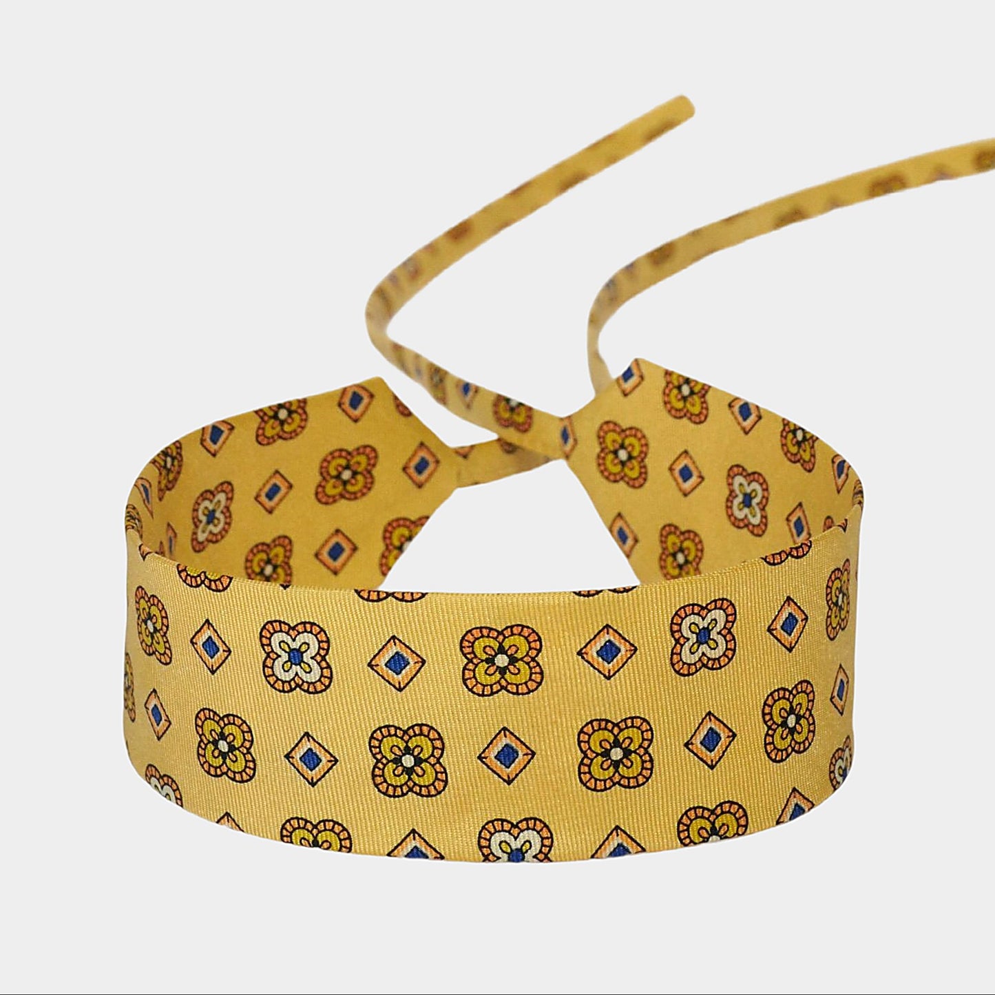 Golden Ornamental Flower Silk Choker