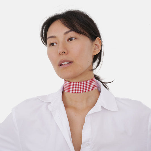Model wearing the Red Vichy Cotton Choker | collo basics