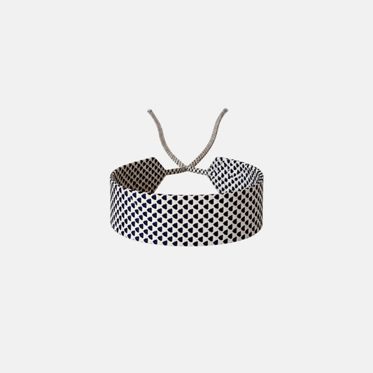 White Navy Triangle Silk Choker – upcycled from a vintage silk tie, with self-tie closure | collo limited edition
